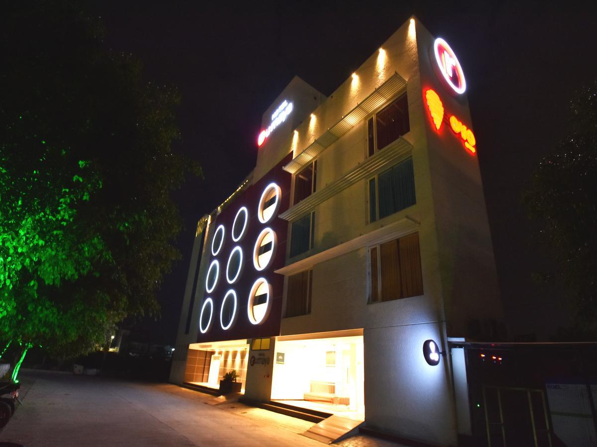 Oyo 963 Hotel Rumaya Ujaim Exterior foto